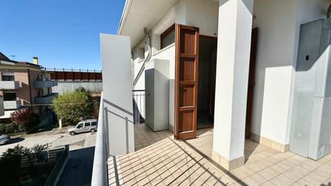 SE070 - Senigallia, delizioso bilocale appena ristrutturato Apartment in Senigallia