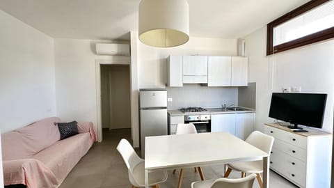 SE070 - Senigallia, delizioso bilocale appena ristrutturato Apartment in Senigallia