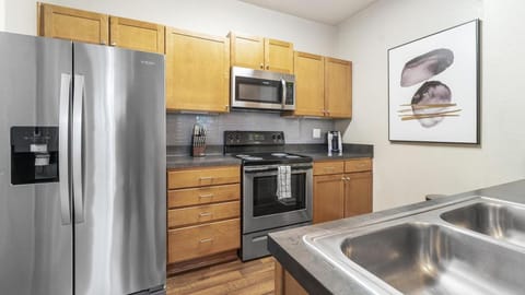 Landing at Crescent Park Commons - 1 Bedroom in Greer Apartment in Greer