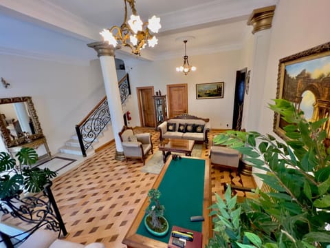 Seating area