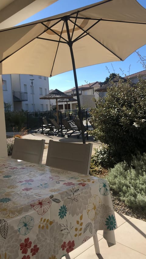 Appart. en Corse t3 bord de mer et piscine. N 143 Apartment in Linguizzetta