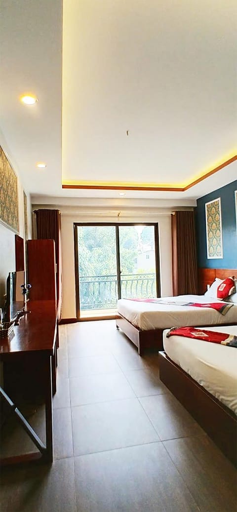 Living room, Bedroom