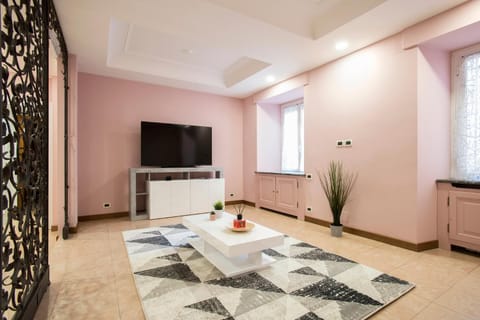 Communal lounge/ TV room, TV and multimedia, Evening entertainment