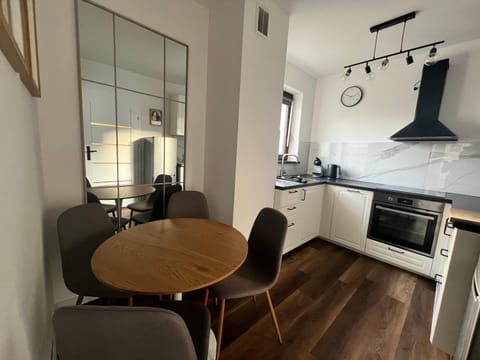 TS Gold New Town Apartment & free private parking Apartment in Szczecin