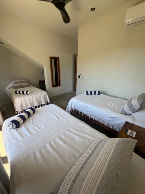 Casa Jubilee Room 4/starlink Vacation rental in Brisas de Zicatela