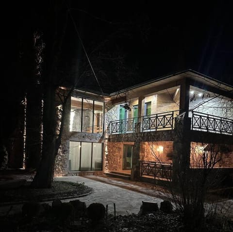 Property building, Night