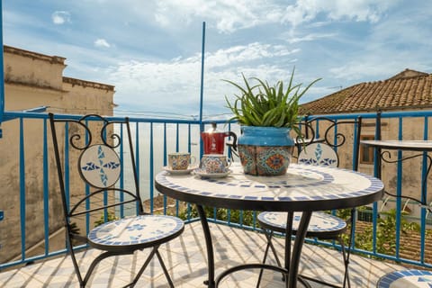 Day, View (from property/room), Balcony/Terrace, Sea view