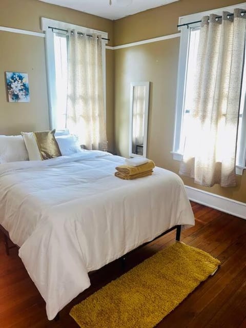 Historical Hideaway at Jacksonville Apartment in Jacksonville