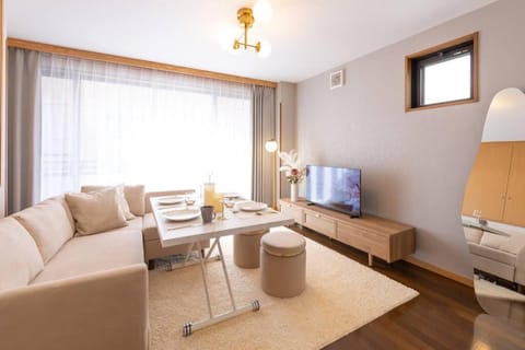 Communal lounge/ TV room, TV and multimedia, Living room, Seating area