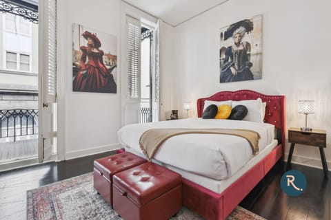 Roami at St. Helene Apartment in French Quarter