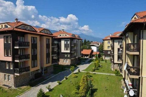 Апартамент-студио Б4-4-1 Божурленд Apartment in Bansko
