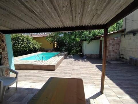 Casa espaçosa com Piscina e Churrasqueira em Penedo House in Resende