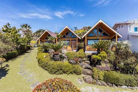 Property building, Spring, Garden