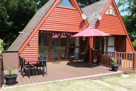 Property building, Patio, Garden