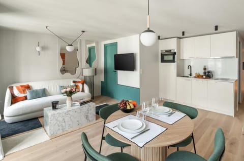 SERENERS Apartments in Montorgueil - Rue Saint-Denis Apartment in Paris