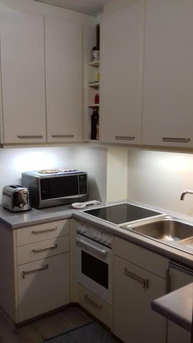 Monika Holiday 333 Star On The Lake Apartment in Garda