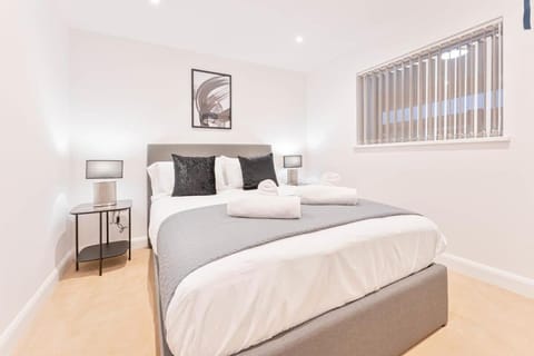 Lovely 2 Bed Apartment in Burton-on-Trent Apartment in Burton upon Trent