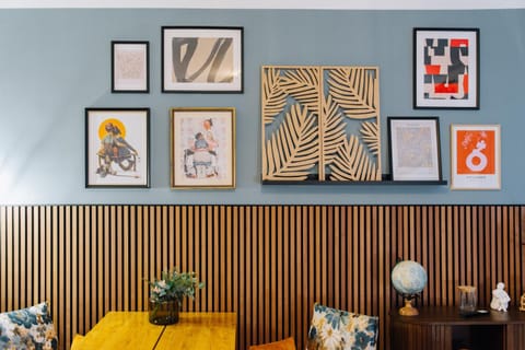Living room, Decorative detail, Seating area