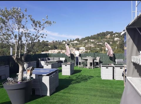 Luberon family Hotel in Apt