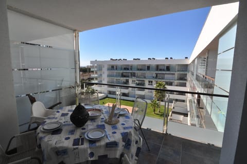 View (from property/room), Balcony/Terrace, Pool view, Swimming pool