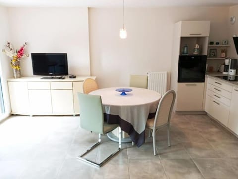 Appartement Les Flots d Arthlotte Cabellou Plage Apartment in Concarneau