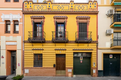 Facade/entrance, Street view