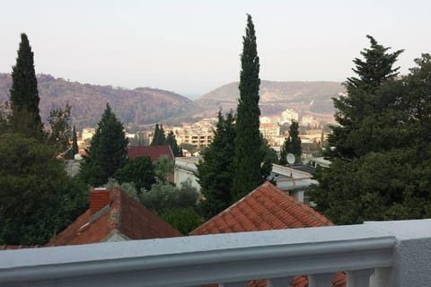 Natural landscape, Mountain view, Sea view