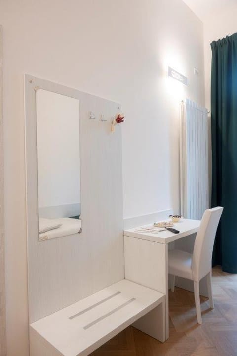 B&B Emma Bed and Breakfast in Rho