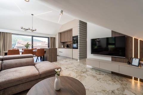 Communal lounge/ TV room, Seating area