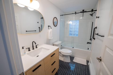 Shower, Bathroom, Bath