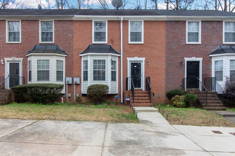 Relaxing Rural Retreat In Mableton - 30 Min to ATL House in Mableton