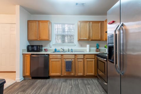 Relaxing Rural Retreat In Mableton - 30 Min to ATL House in Mableton