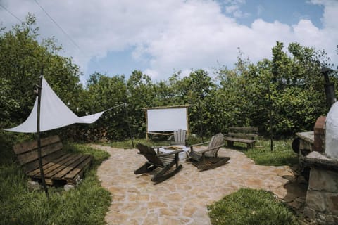 Spring, Day, Garden, Evening entertainment, Garden view