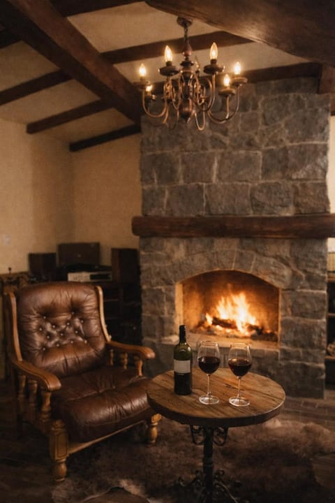 Living room, Seating area, fireplace, fireplace, flat iron