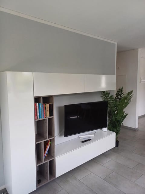 Library, TV and multimedia, internet