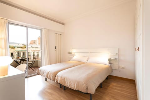 Stay Barcelona Long Term Gran Via Apartment in Barcelona