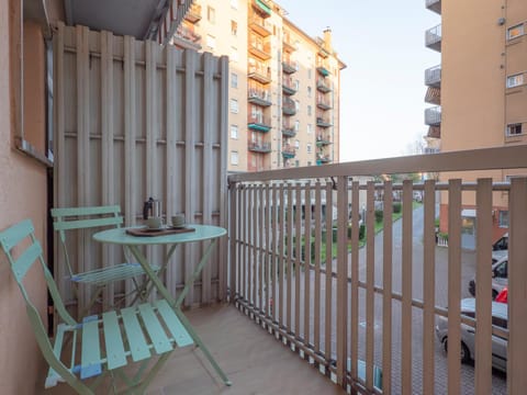 Property building, Balcony/Terrace
