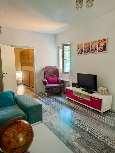 Majka 2 Apartments Apartment hotel in Kotor