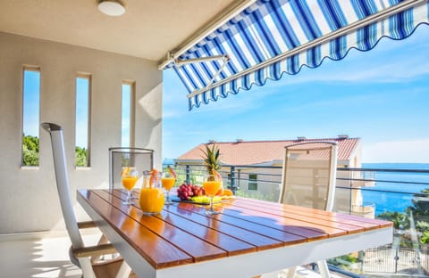 Balcony/Terrace, Dining area, Sea view