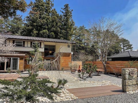 Property building, Garden