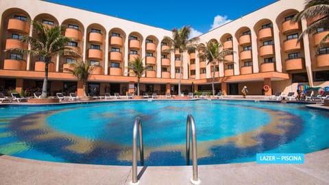 Property building, Solarium, Swimming pool