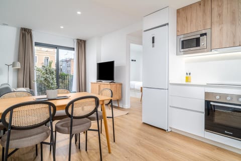 TV and multimedia, Kitchen or kitchenette, Living room