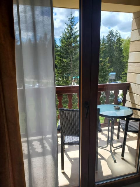 Natural landscape, View (from property/room), Balcony/Terrace