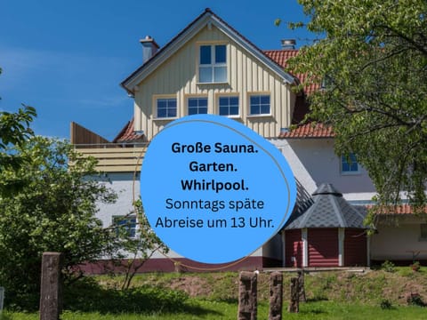 Landhaus Seewald: Große Sauna, Garten | See 5 Min. | 20 Personen House in Baden-Württemberg