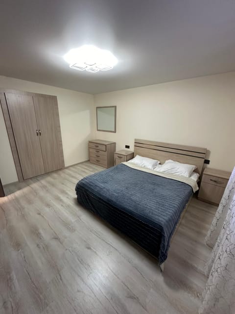 Bed, Photo of the whole room, Bedroom, towels, wardrobe