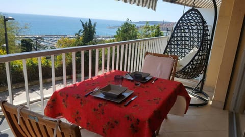 Property building, Sea view