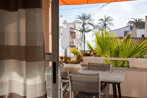 View (from property/room), Balcony/Terrace