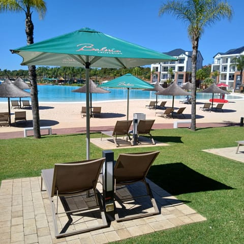 Beach, Lake view