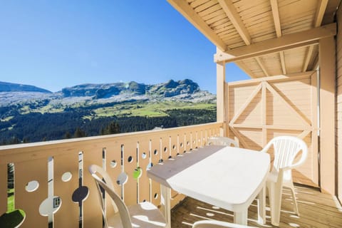 Mountain view, furniture
