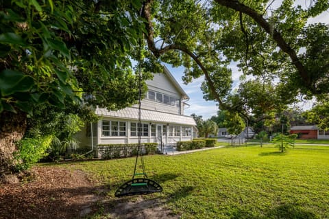 Property building, Natural landscape